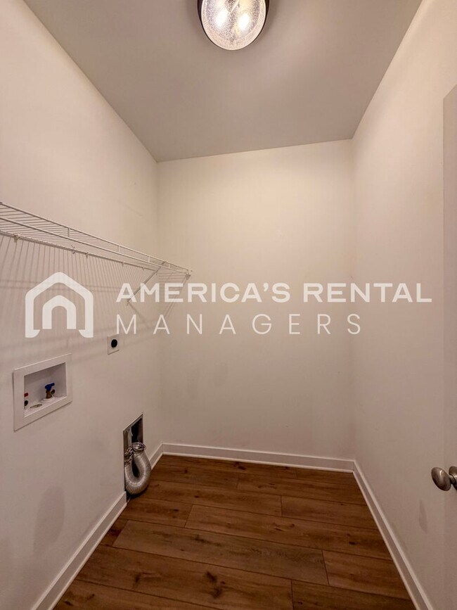 Building Photo - $400 OFF Move-in Special! Home for Rent in Eastaboga, AL! Sign a 13-month lease by 4/15/2026 and ...