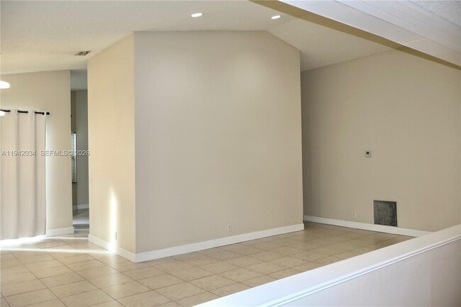 Building Photo - 1521 NW 105th Ave