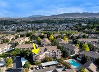 Building Photo - Bright 3-Bed, 2-Bath Condo with Mountain Views & Community Amenities