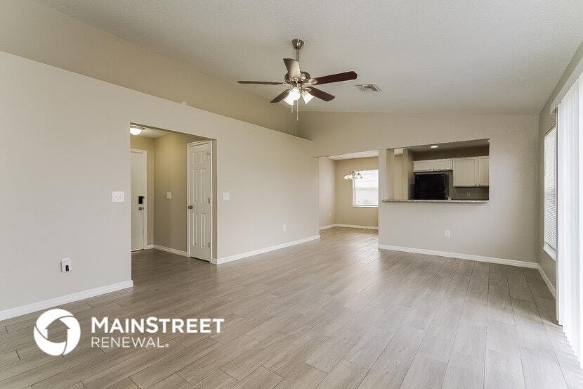 Building Photo - 730 Sierra Cir