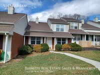 Building Photo - Nice 3 Bedroom Townhouse In Christiansburg