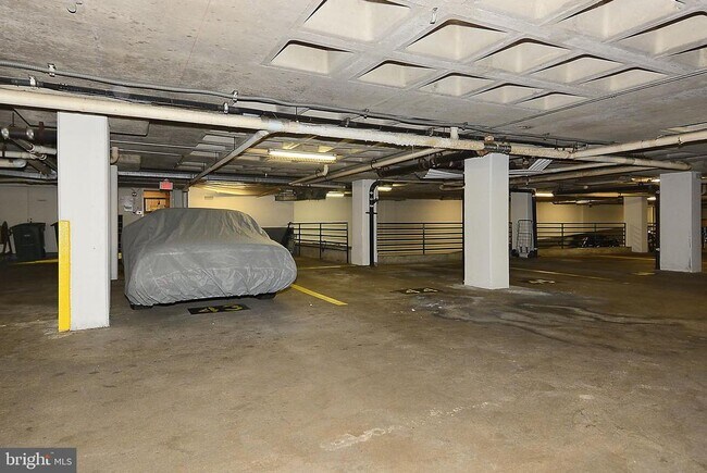 Building Photo - 115 N Lee St