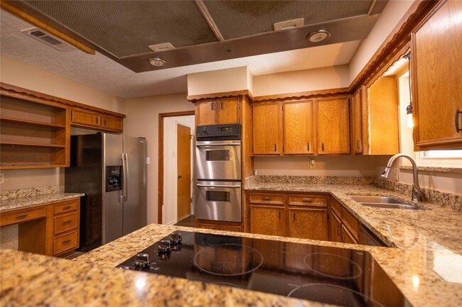 Building Photo - 27245 Kane Ln