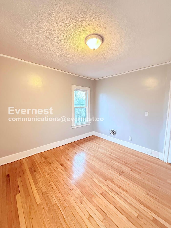 Building Photo - 12703 Northlawn St