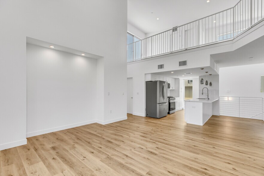 Building Photo - 1754 10th St