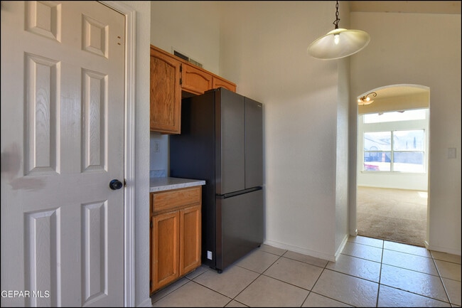 Building Photo - 5568 Rick Husband Dr