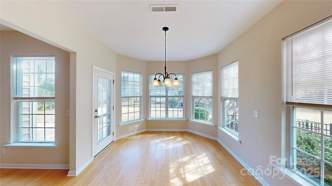 Building Photo - 8421 Cotton Press Rd