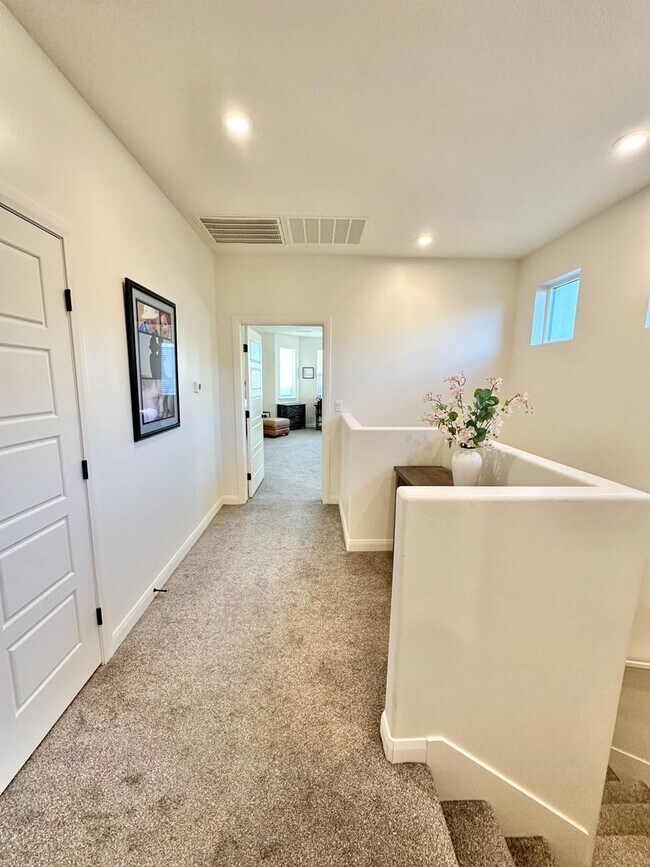 Building Photo - 5684 S Adobe Sun Dr