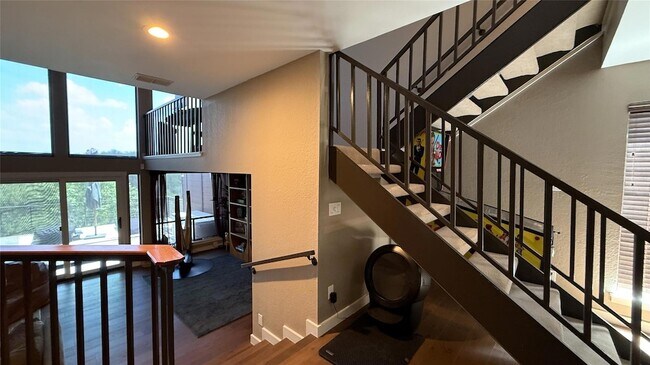 Building Photo - 1321 Spyglass Dr