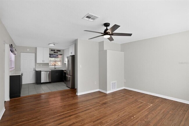 Building Photo - 5480 Lake Tyner Dr