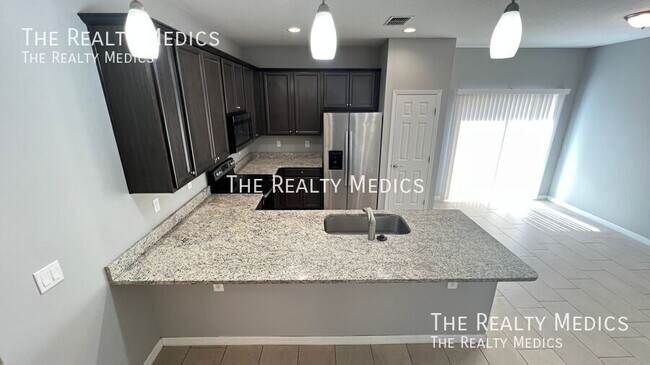 Building Photo - 1342 Defender St NW