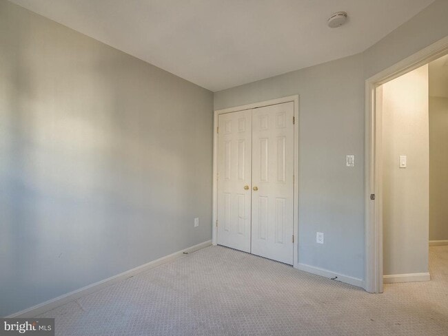 Building Photo - 12139 Amber Ridge Cir