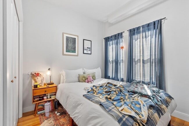 Building Photo - 193 Brookside Pkwy