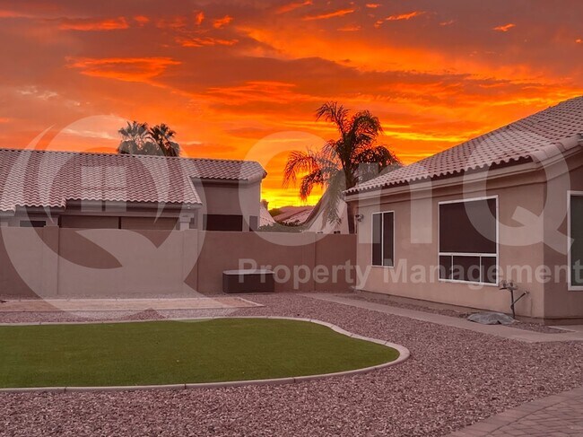 Building Photo - 4413 E Desert Trumpet Rd
