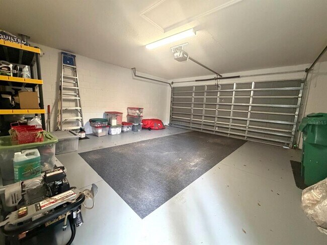 Building Photo - 235 Endicott Way
