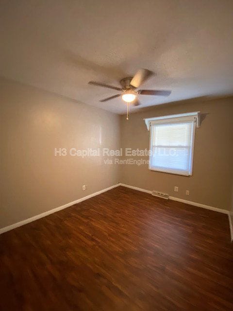 Building Photo - 215 Dogwood Ln