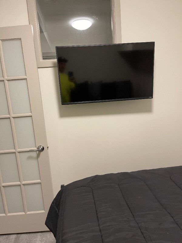 Building Photo - 1417 W 9th St