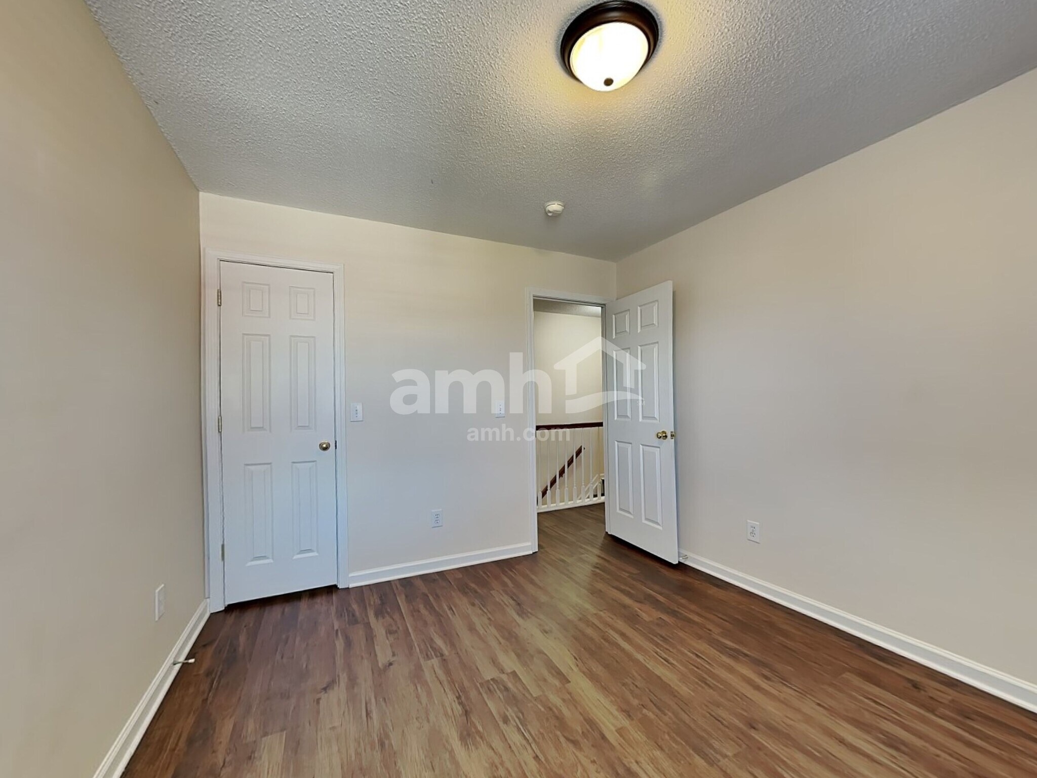 Building Photo - 2911 Firethorn Dr