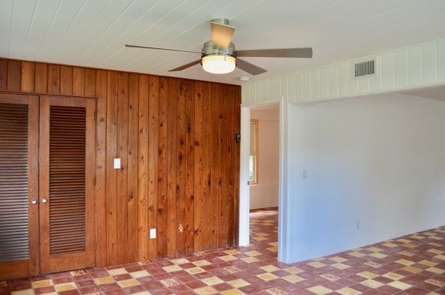 Building Photo - 1274 36th St