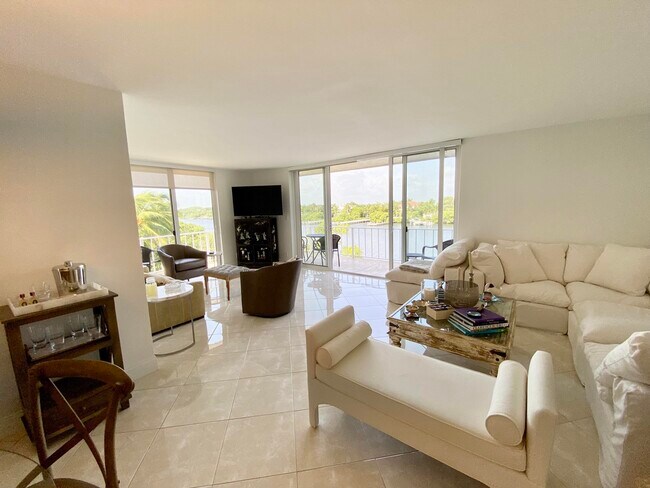 Building Photo - 3575 S Ocean Blvd