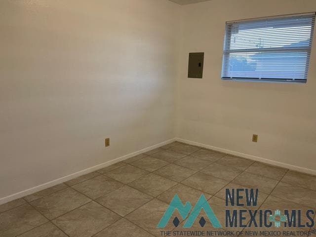 Building Photo - 1421 S Tennyson Dr