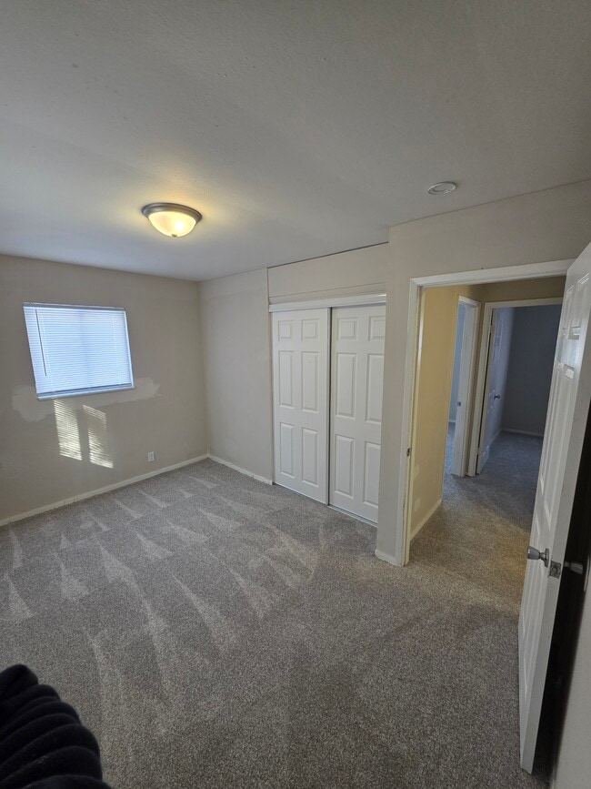 Building Photo - 1225 Redman Blvd