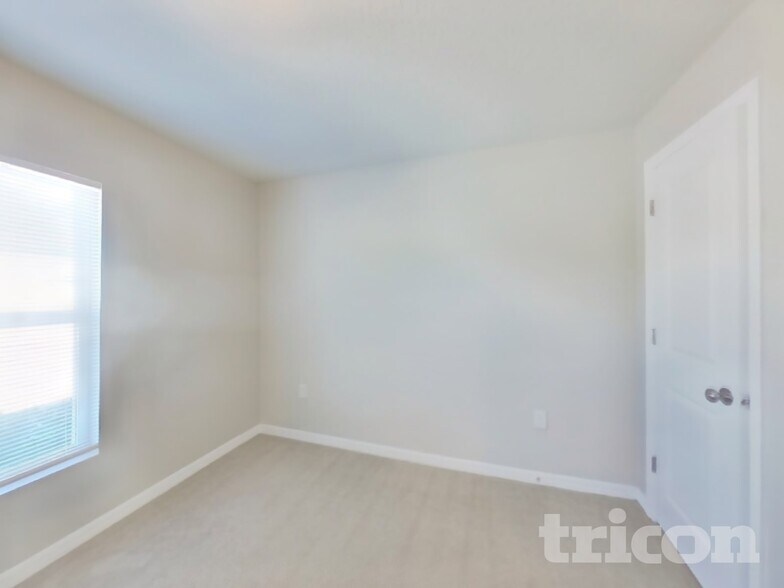 Building Photo - 9268 Gibralter St