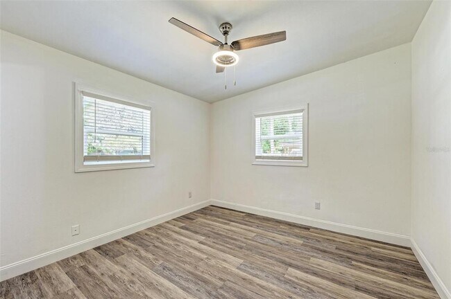 Building Photo - 6703 N 30th St