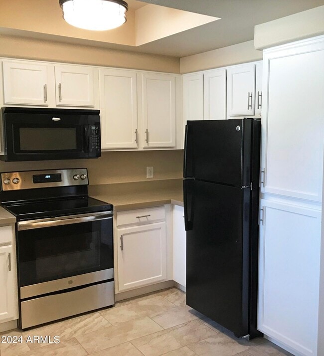 Building Photo - 7575 E Indian Bend Rd