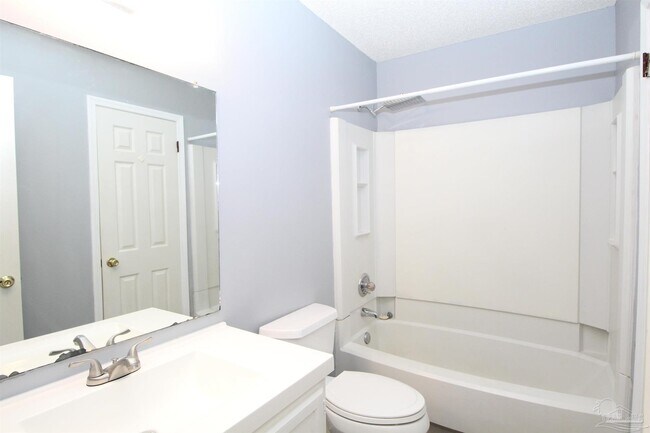 Building Photo - 3839 Spanish Trail