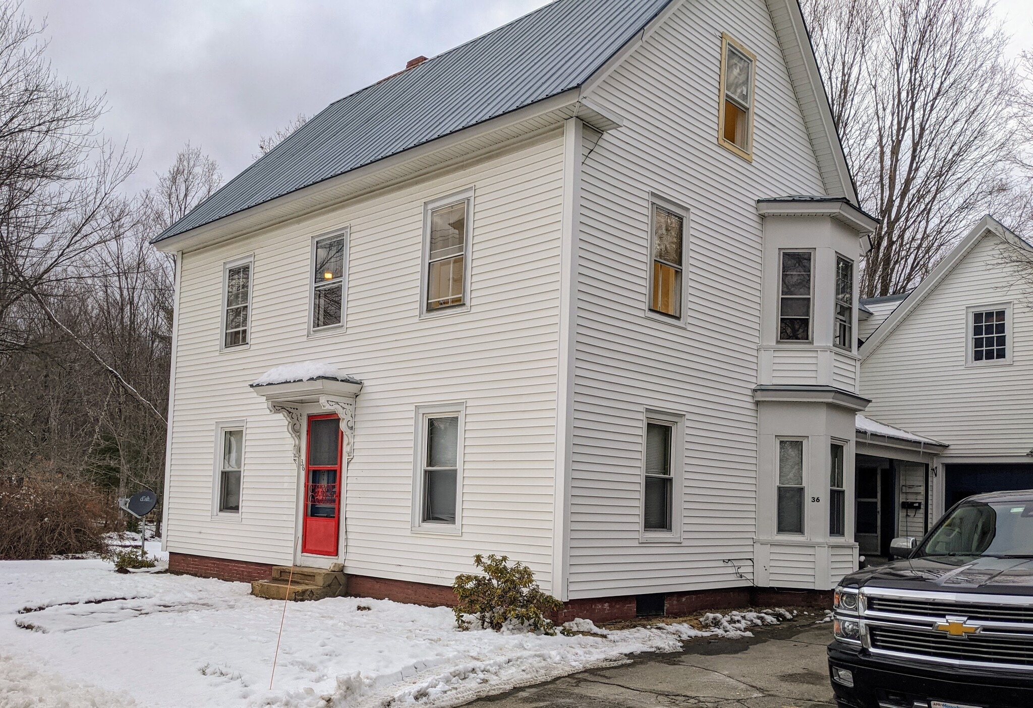 Building Photo - 36 Beal St