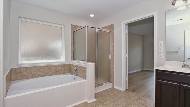 Building Photo - 3403 Tall Sycamore Trail