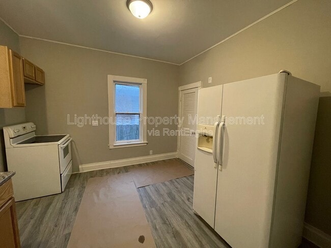 Building Photo - 1702 Reed St