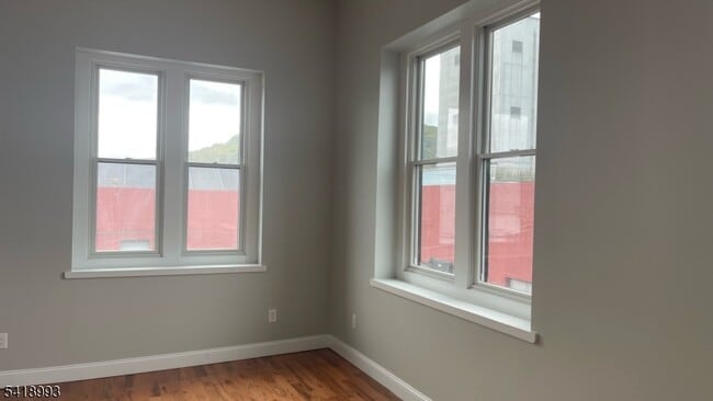 Building Photo - 38 Mill St