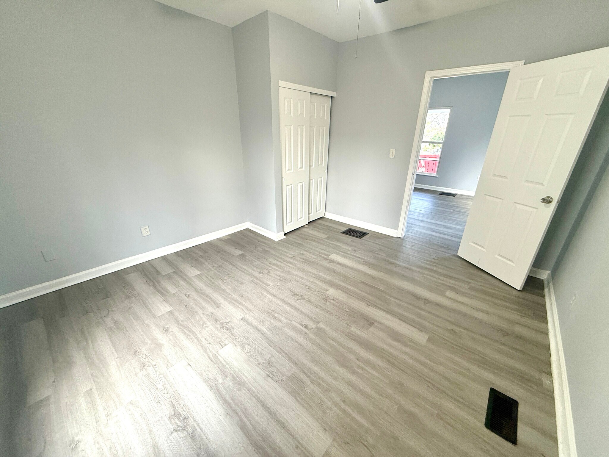 Building Photo - 22 Pleasant Ave