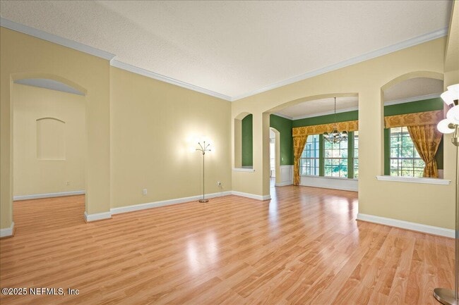 Building Photo - 1028 Meadow View Ln