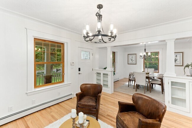 Building Photo - 98 Union St