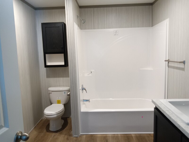 Building Photo - 72 Hunters Rill