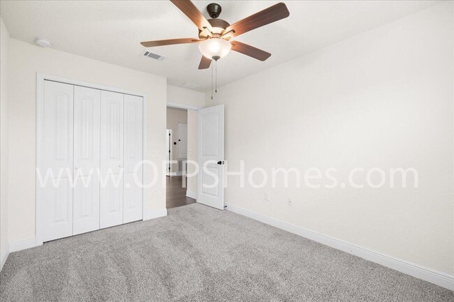 Building Photo - 6123 Redberry Dr