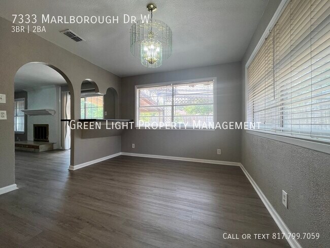 Building Photo - 7333 Marlborough Dr W
