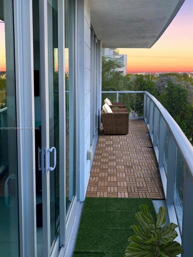 Building Photo - 7751 NW 107th Ave