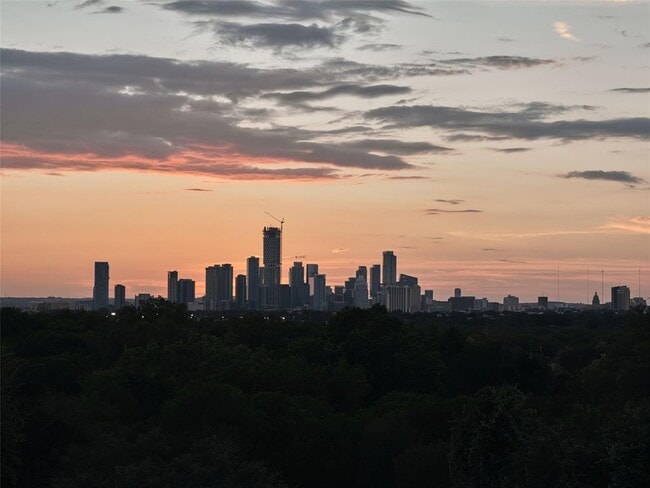 Building Photo - 412 Kemp St