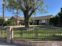 Building Photo - 4611 Harrison St