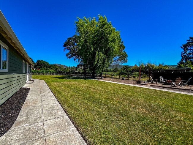 Building Photo - Wine Country Retreat with Guest Cottage & Vineyard Views