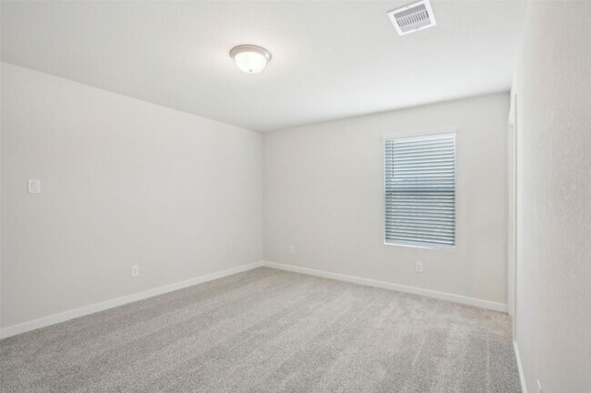 Building Photo - 1567 King Rnch Rd