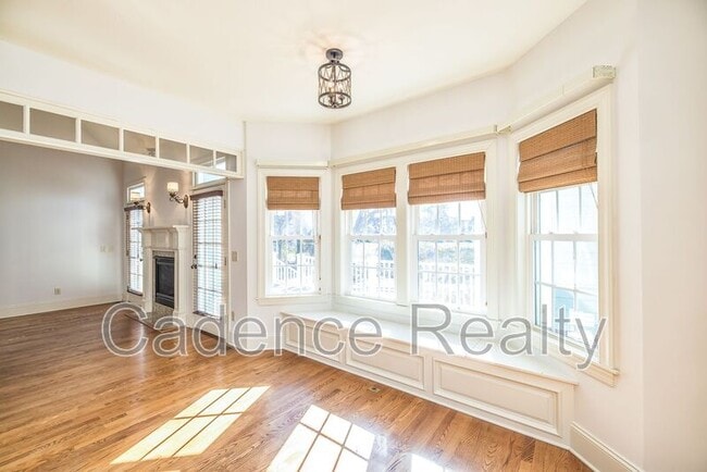 Building Photo - 205 N Sea Lily Ct