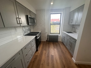 Building Photo - 1873 Prospect Pl