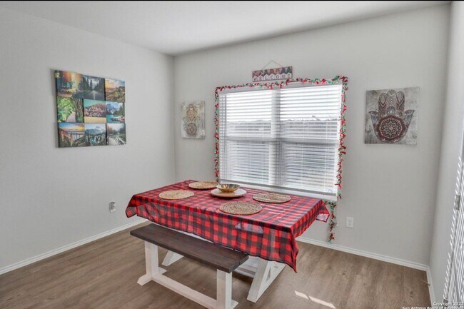 Building Photo - 6011 Macdona Ridge