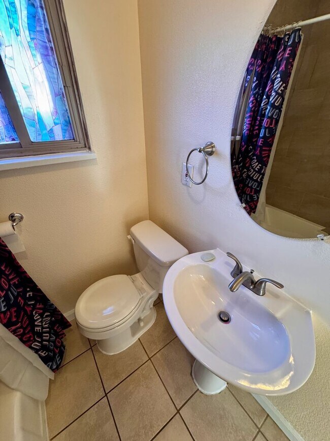 Building Photo - Move-In Ready 4BR Home with Finished Basement, Flex Space & Large Yard