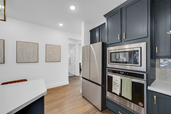 Building Photo - 7222 Grassland Vis Ln